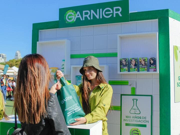 Помогаем с брендированием и оформлением активности